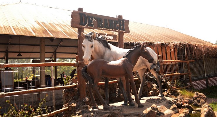 Wisata Bandung De'Ranch
